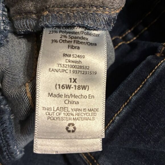 Women’s Terra & Sky Jeans, Pull On, Boot Cut Size 1X (16w-18w). - Picture 11 of 12